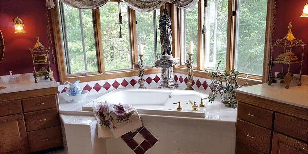 Innisfree Hotel Boutique Glenville Екстер'єр фото